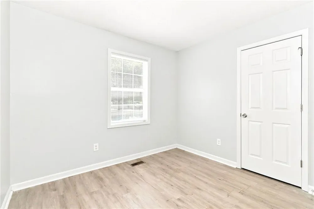229 Hampton Drive Dallas, GA 30132