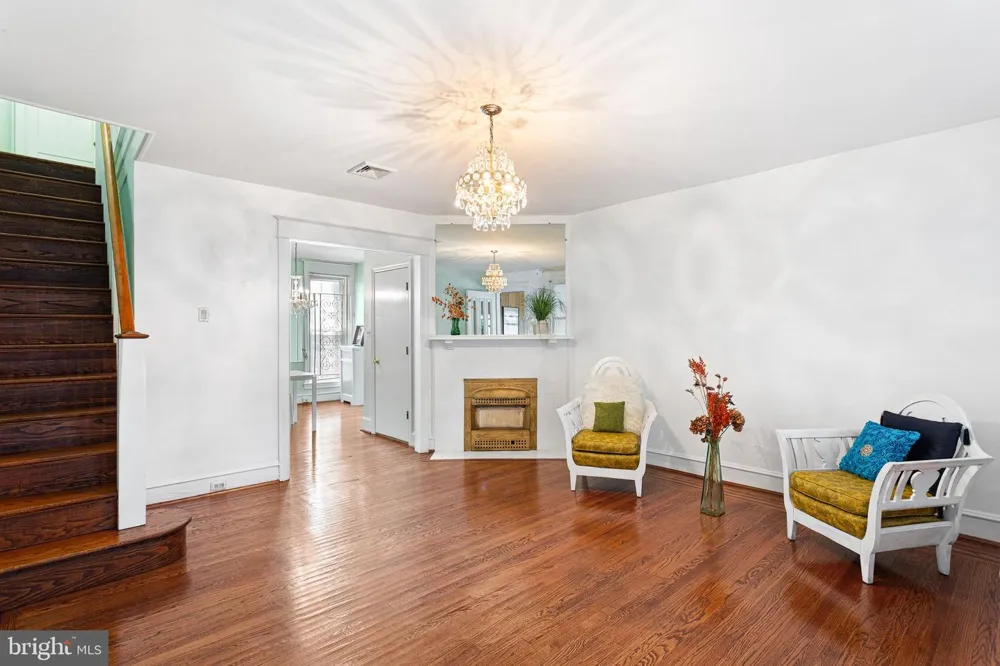 1728 CHURCH LANE Philadelphia, PA 19141