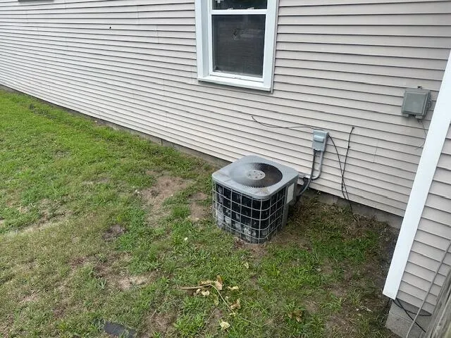 283 W Forest Avenue Muskegon, MI 49441