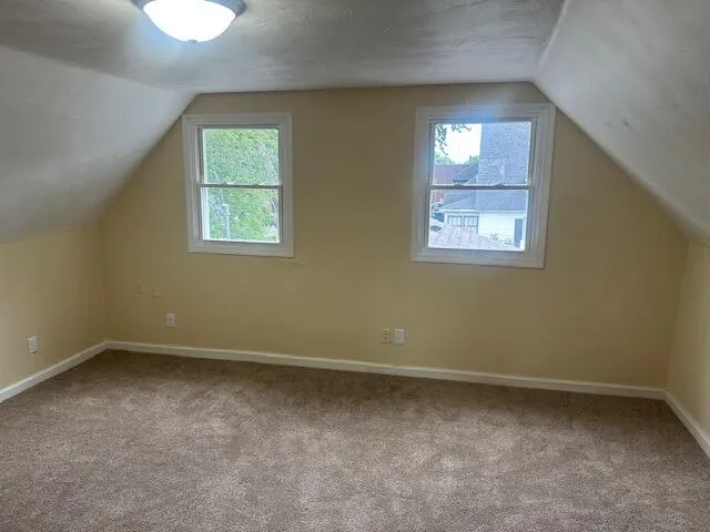 283 W Forest Avenue Muskegon, MI 49441