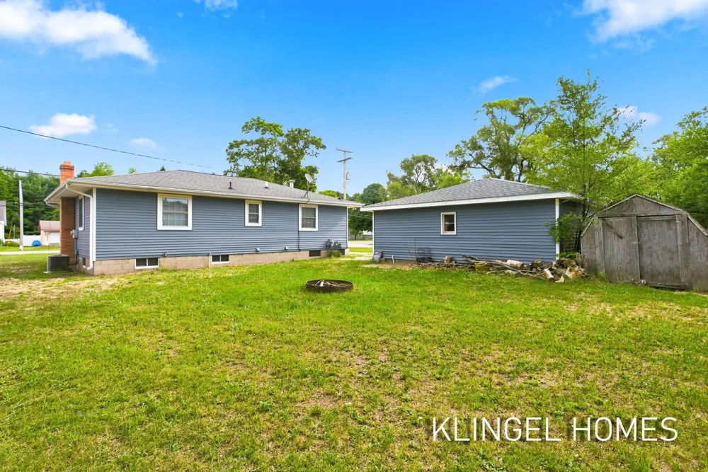 461 W Hile Road Muskegon, MI 49441
