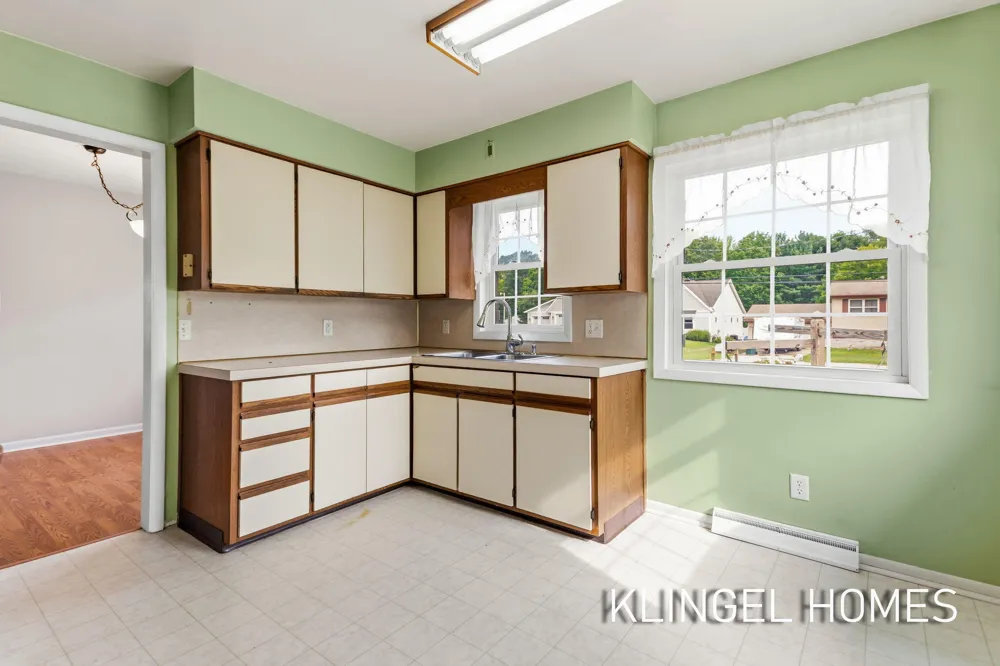 461 W Hile Road Muskegon, MI 49441