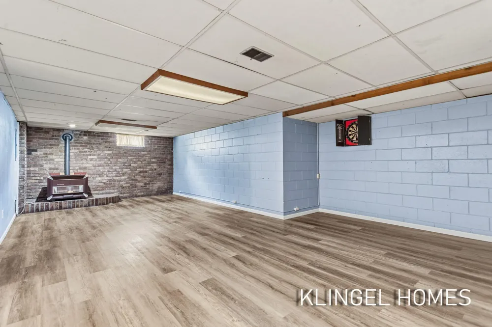 461 W Hile Road Muskegon, MI 49441