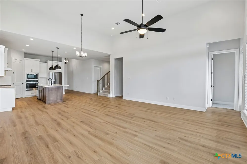 276 Prickly Poppy Loop Kyle, TX 78640