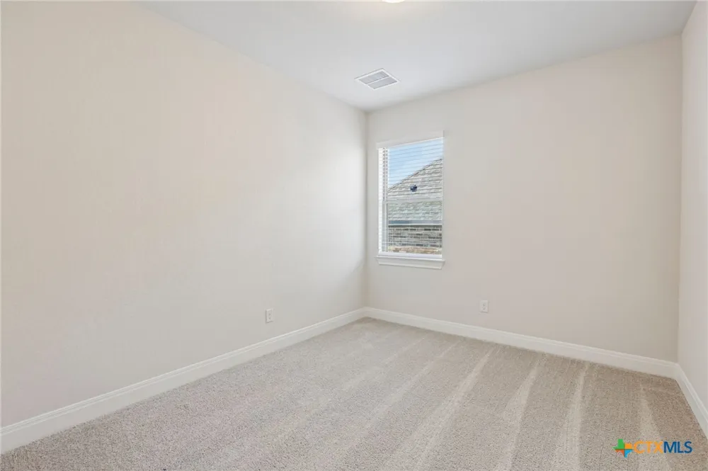 276 Prickly Poppy Loop Kyle, TX 78640