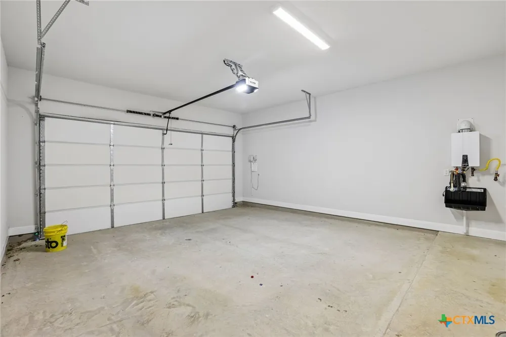 276 Prickly Poppy Loop Kyle, TX 78640