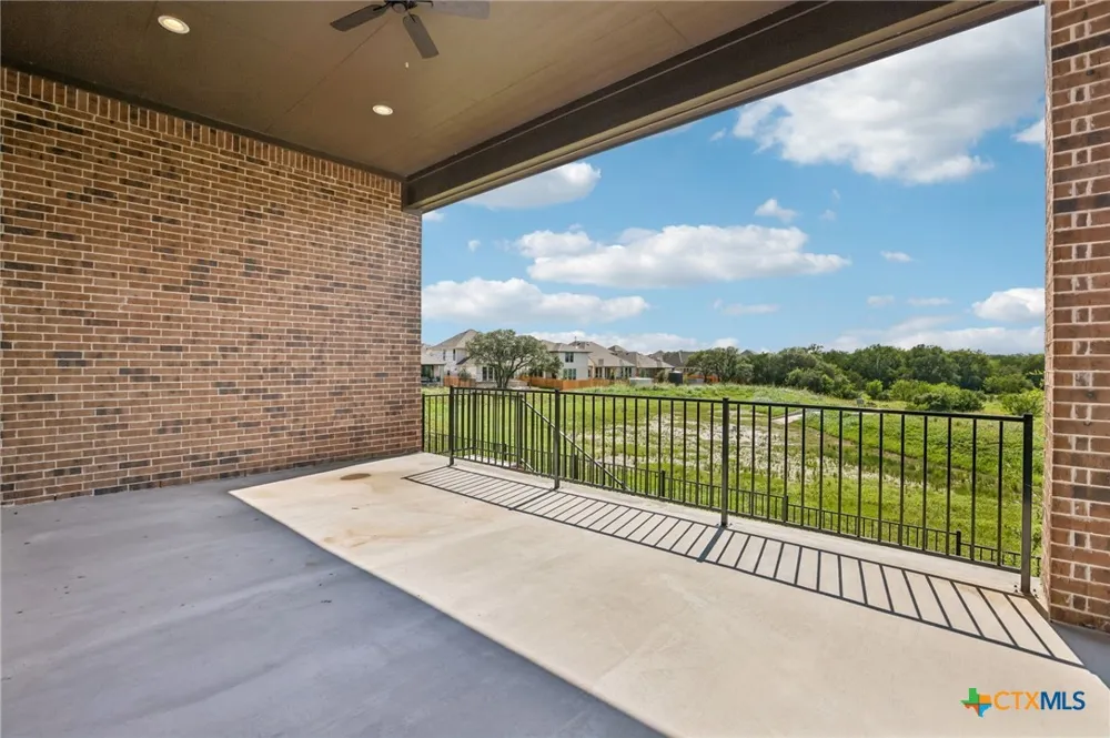 276 Prickly Poppy Loop Kyle, TX 78640