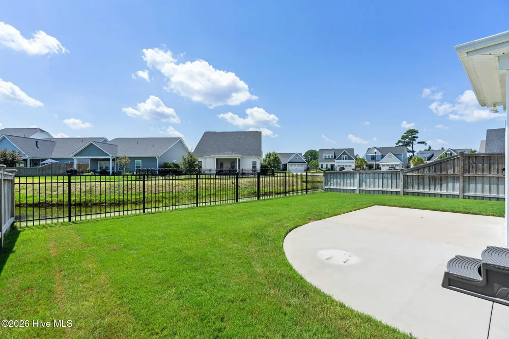 6048 Sand Ridge Avenue Wilmington, NC 28409