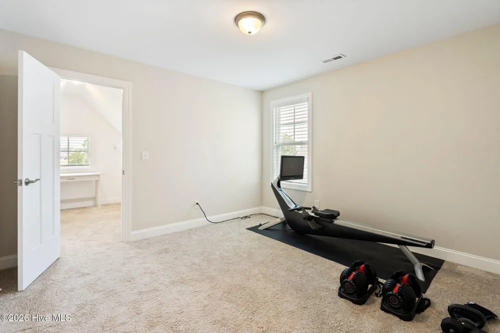 6048 Sand Ridge Avenue Wilmington, NC 28409