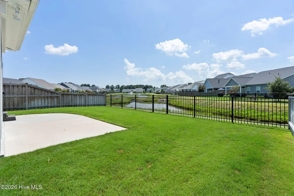 6048 Sand Ridge Avenue Wilmington, NC 28409