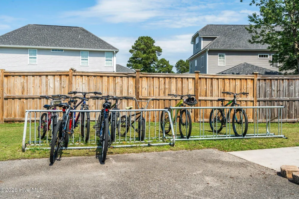 6048 Sand Ridge Avenue Wilmington, NC 28409