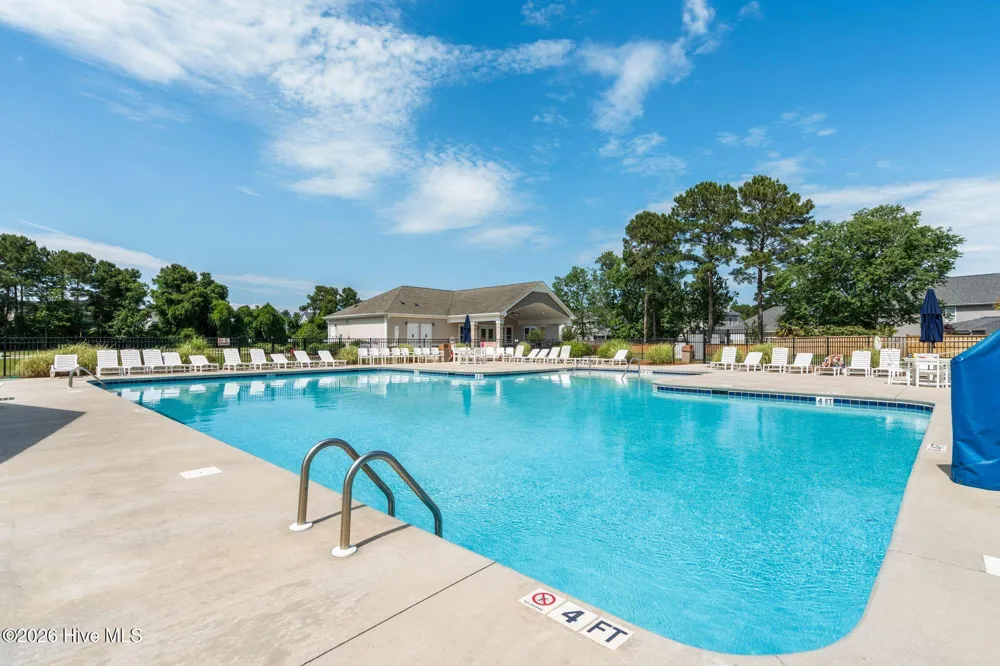 6048 Sand Ridge Avenue Wilmington, NC 28409