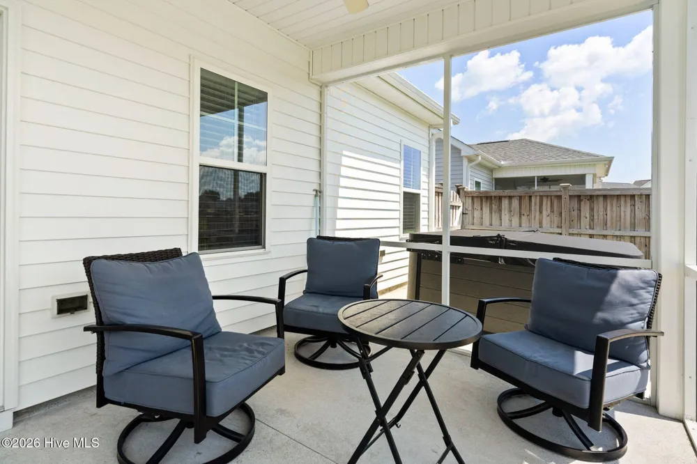 6048 Sand Ridge Avenue Wilmington, NC 28409