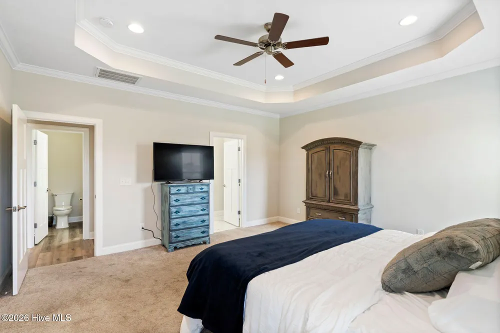 6048 Sand Ridge Avenue Wilmington, NC 28409
