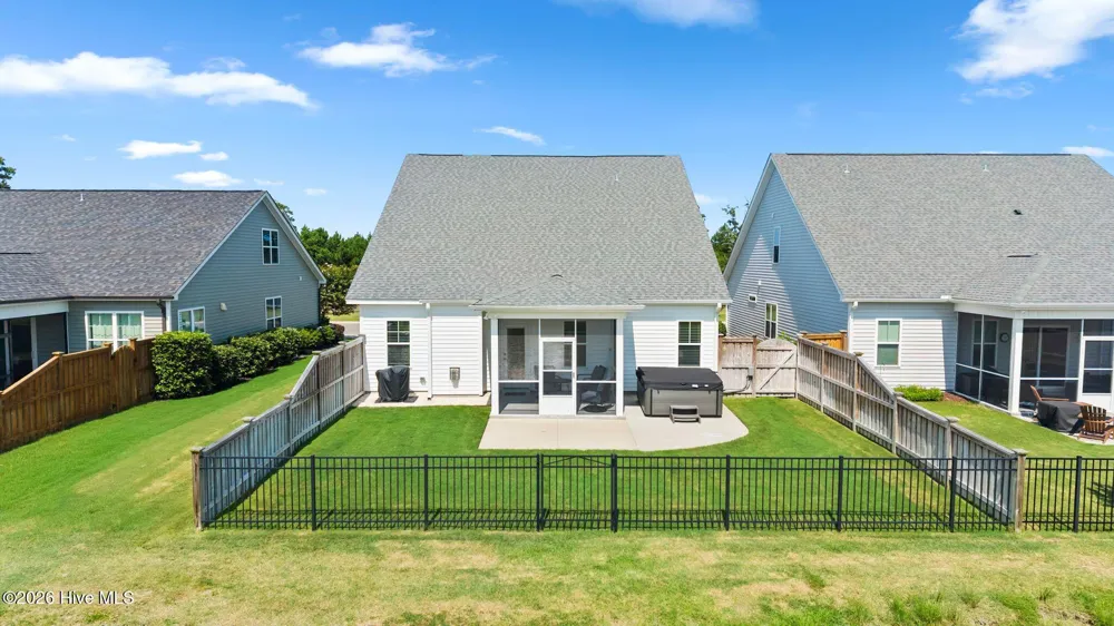 6048 Sand Ridge Avenue Wilmington, NC 28409
