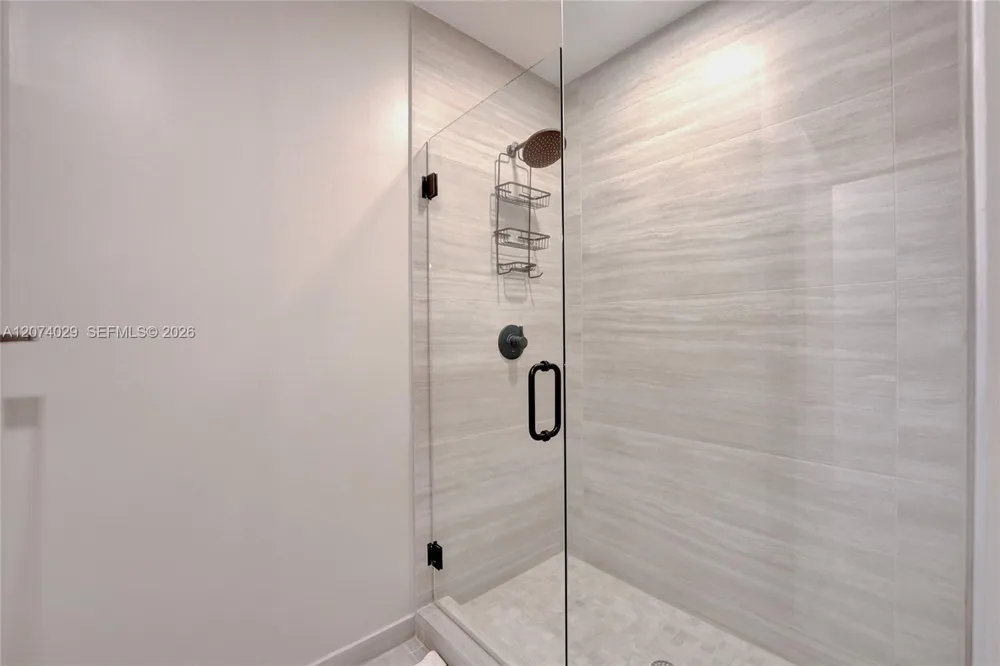 580 72nd St #1513 Miami Beach, FL 33141