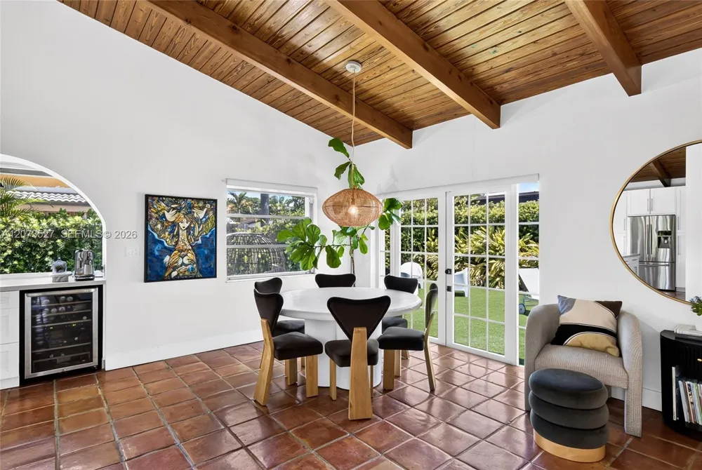 10315 SW 129th Ct Miami, FL 33186