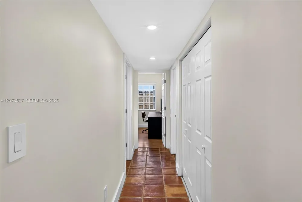 10315 SW 129th Ct Miami, FL 33186