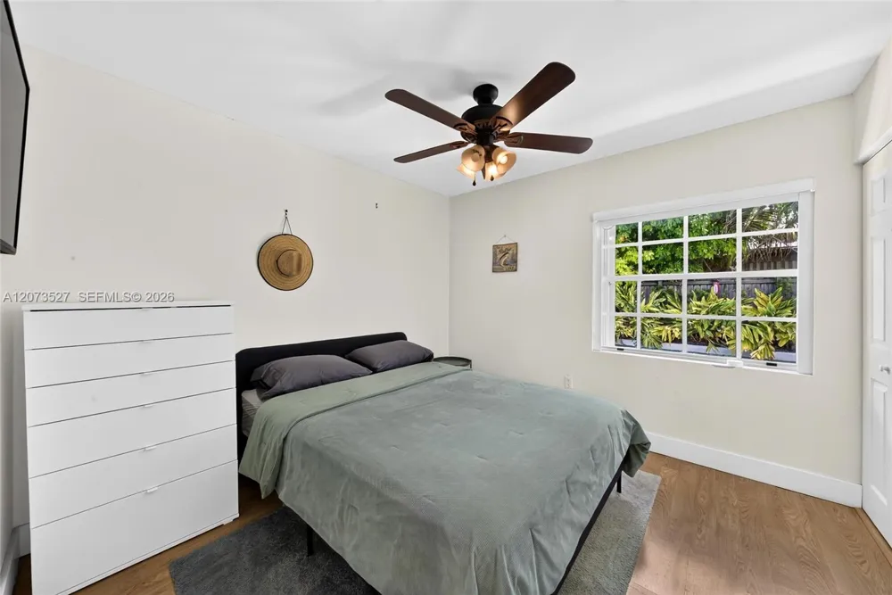 10315 SW 129th Ct Miami, FL 33186