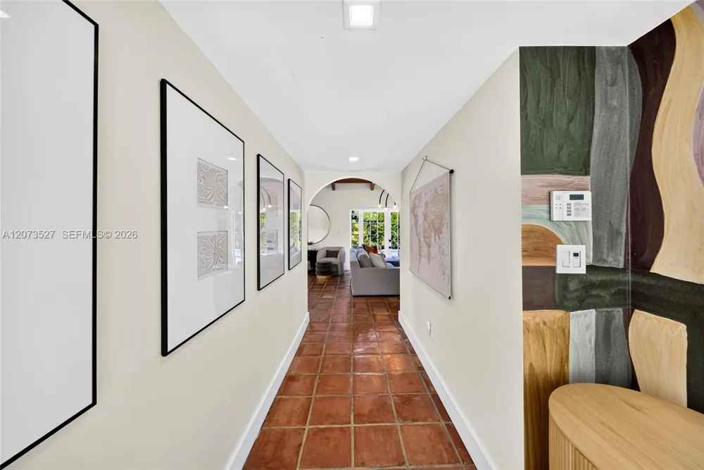 10315 SW 129th Ct Miami, FL 33186