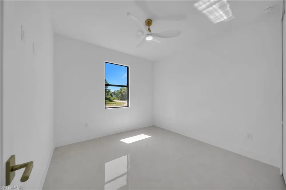 1907 W 14th Street Lehigh Acres, FL 33972