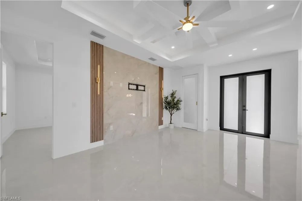 1907 W 14th Street Lehigh Acres, FL 33972
