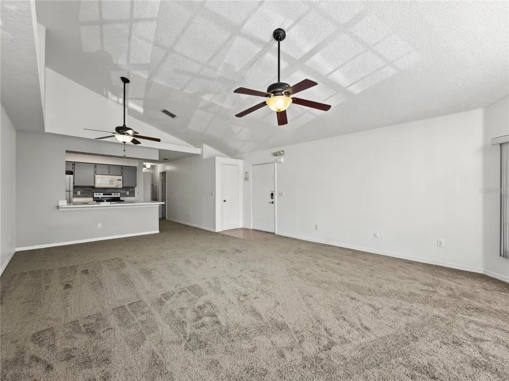2011 ROYAL BAY BOULEVARD #152 Kissimmee, FL 34746
