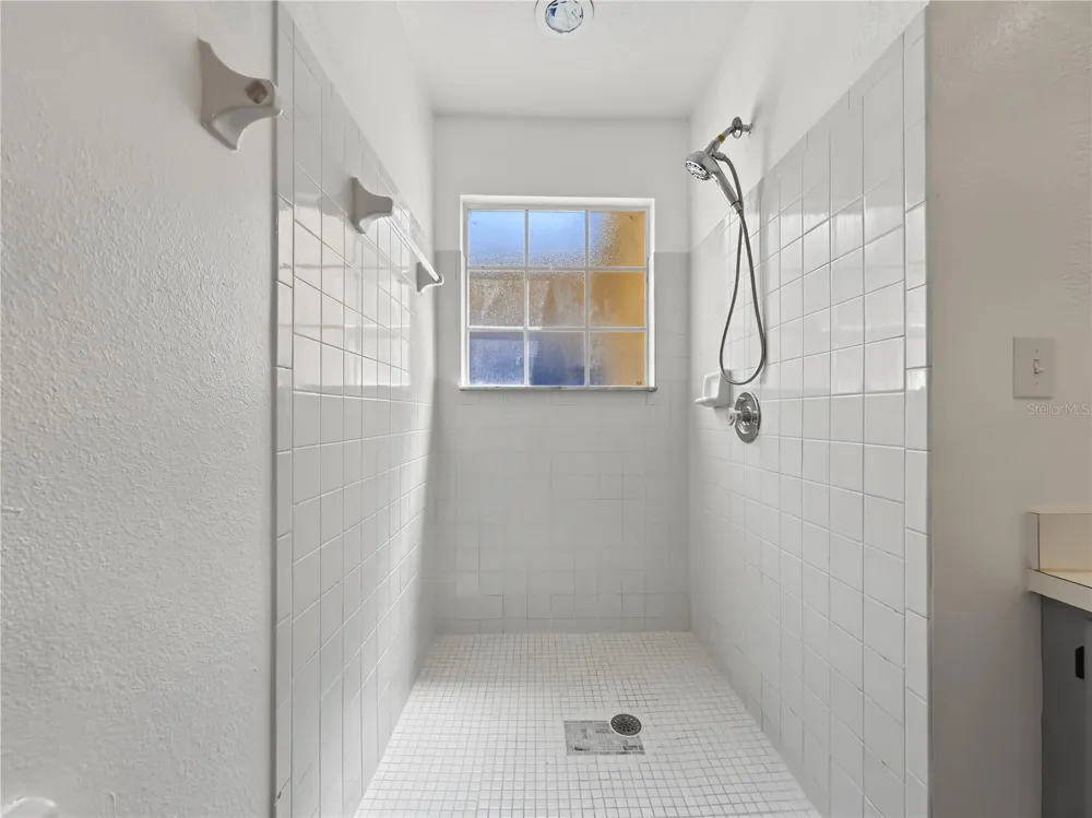 2011 ROYAL BAY BOULEVARD #152 Kissimmee, FL 34746