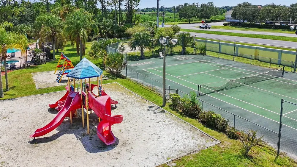 2011 ROYAL BAY BOULEVARD #152 Kissimmee, FL 34746