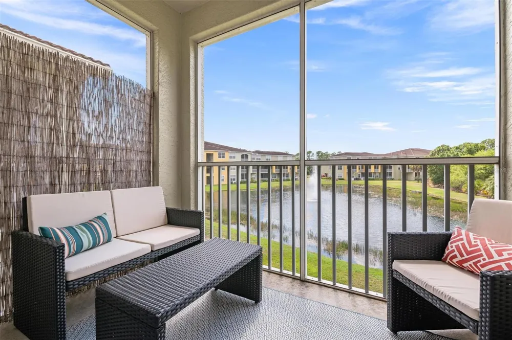 5681 BENTGRASS DRIVE #204 Sarasota, FL 34235