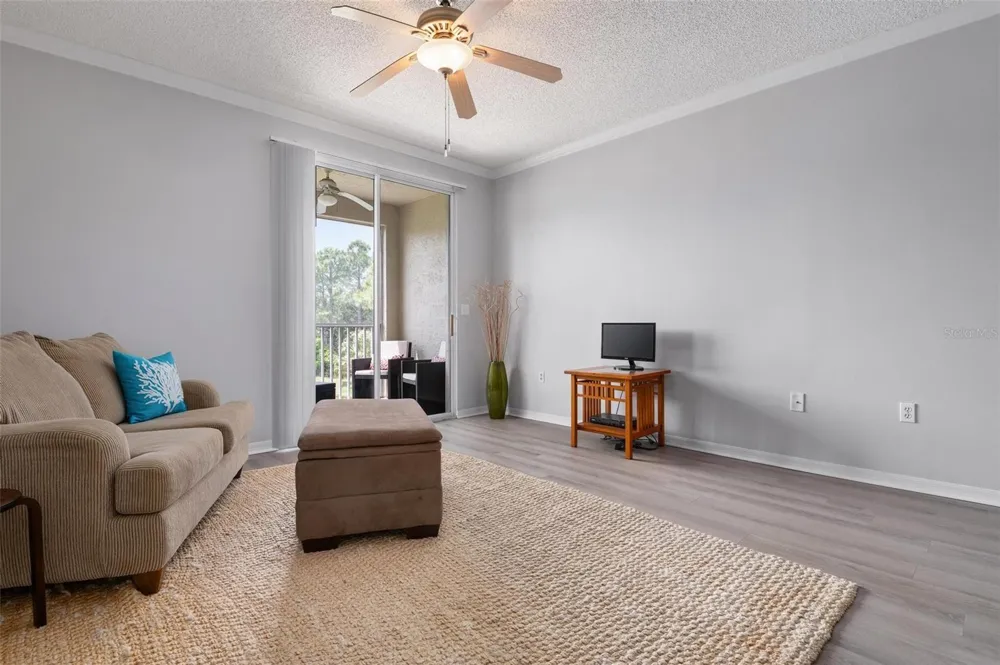 5681 BENTGRASS DRIVE #204 Sarasota, FL 34235