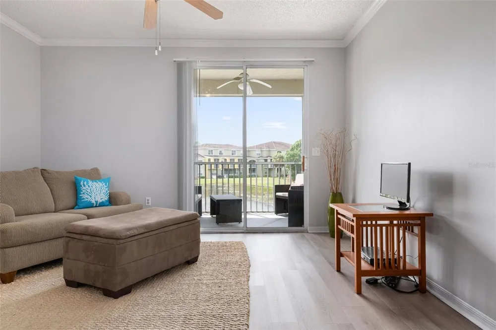 5681 BENTGRASS DRIVE #204 Sarasota, FL 34235