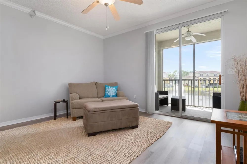 5681 BENTGRASS DRIVE #204 Sarasota, FL 34235