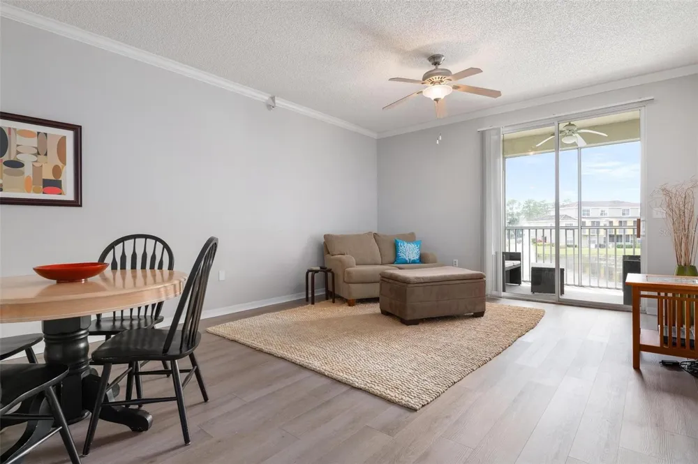 5681 BENTGRASS DRIVE #204 Sarasota, FL 34235