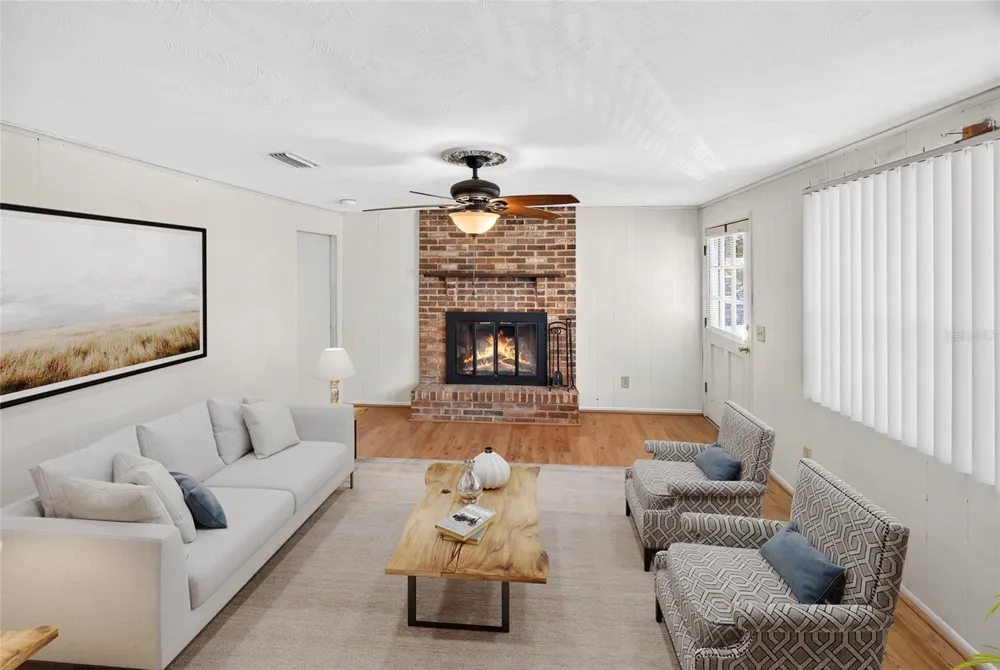 207 SENTER AVENUE NW Branford, FL 32008