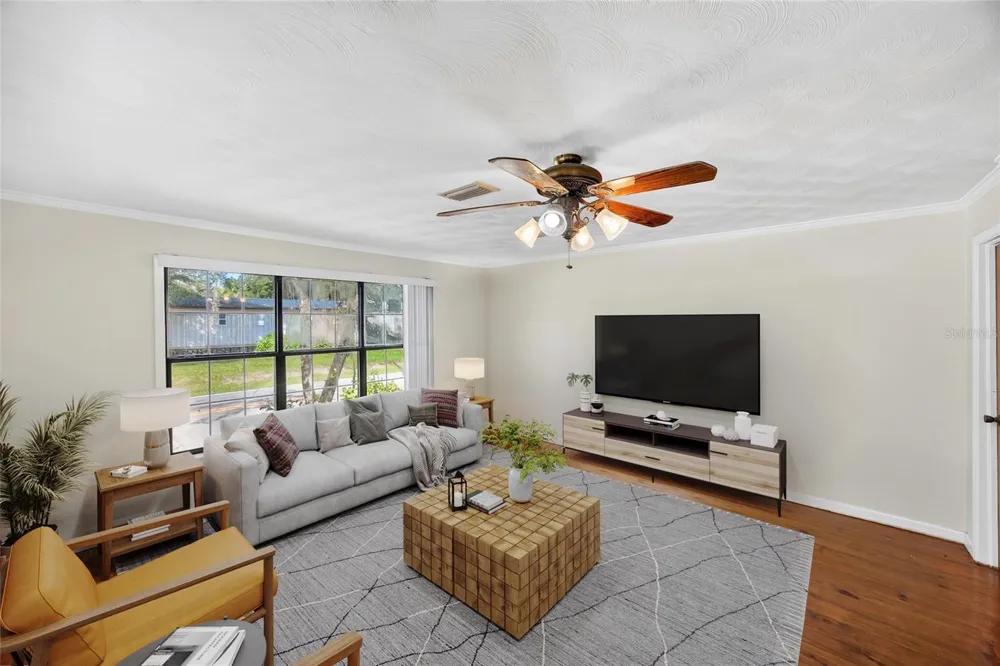 207 SENTER AVENUE NW Branford, FL 32008