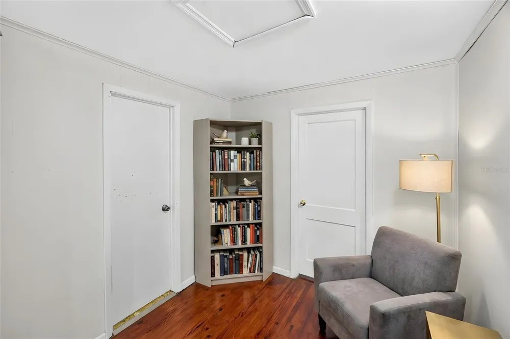 207 SENTER AVENUE NW Branford, FL 32008