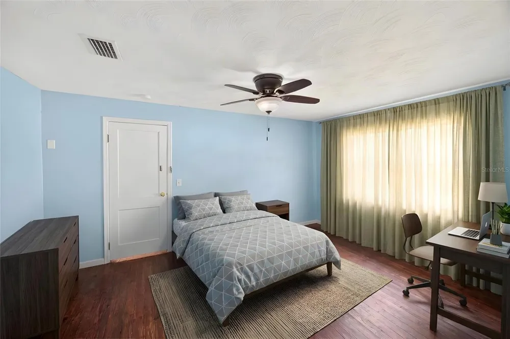 207 SENTER AVENUE NW Branford, FL 32008