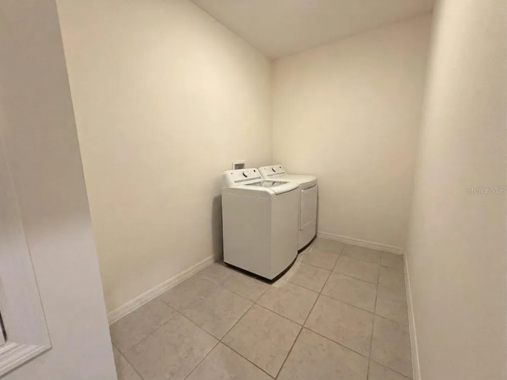 2136 NW 248TH WAY Newberry, FL 32669