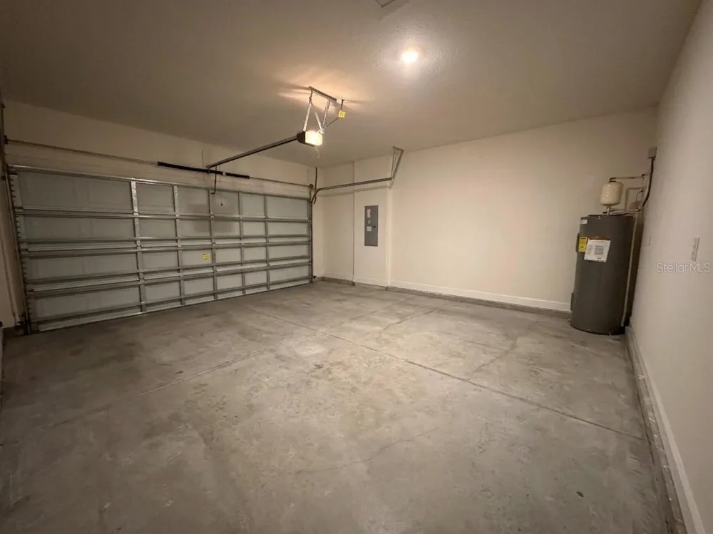 2136 NW 248TH WAY Newberry, FL 32669