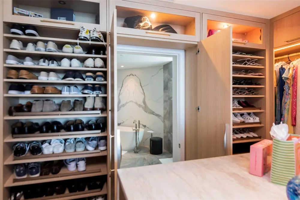 3101 BAYSHORE STREET #1001 Tampa, FL 33629