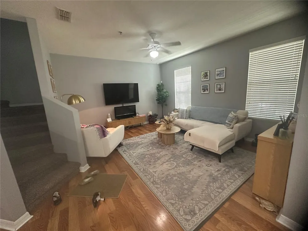 10309 LAKE DISTRICT LANE #51B Orlando, FL 32832