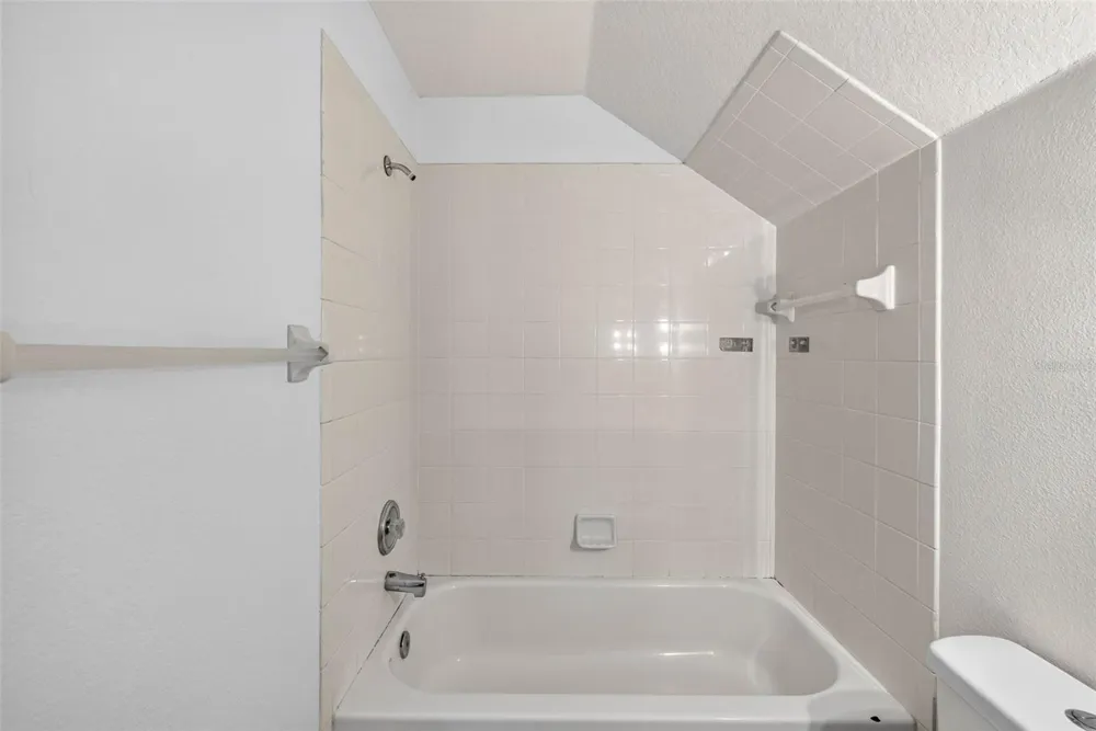 10521 LAKESIDE VISTA DRIVE Riverview, FL 33569