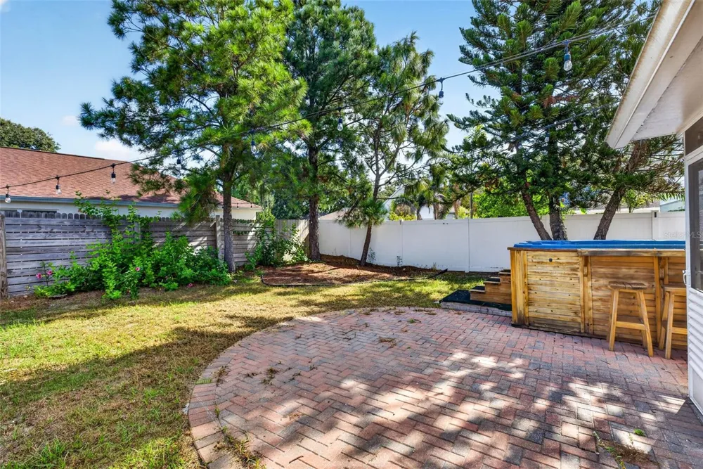 10521 LAKESIDE VISTA DRIVE Riverview, FL 33569