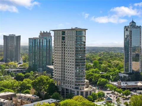 2881 Peachtree Road NE #802