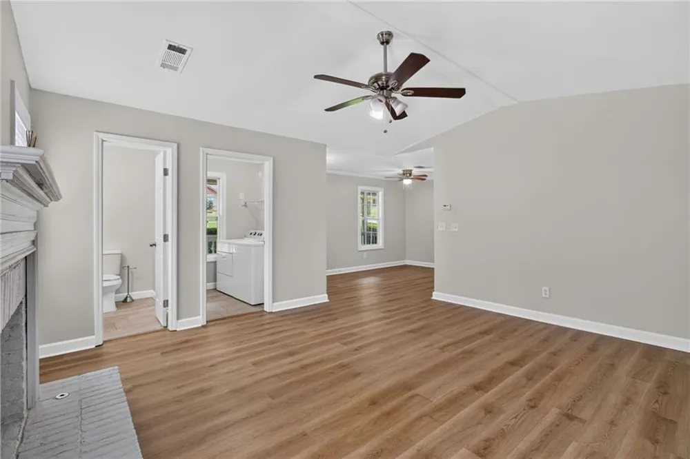 2141 Valley Oaks Drive SE Smyrna, GA 30080