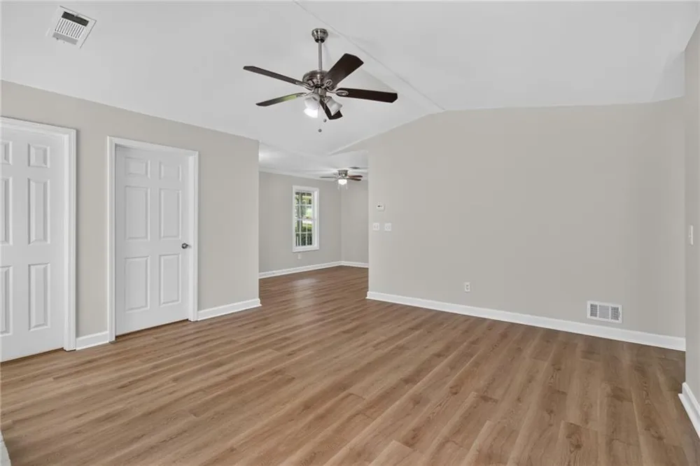 2141 Valley Oaks Drive SE Smyrna, GA 30080