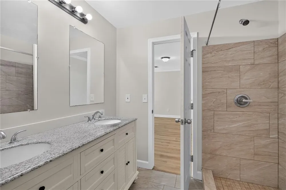 2141 Valley Oaks Drive SE Smyrna, GA 30080