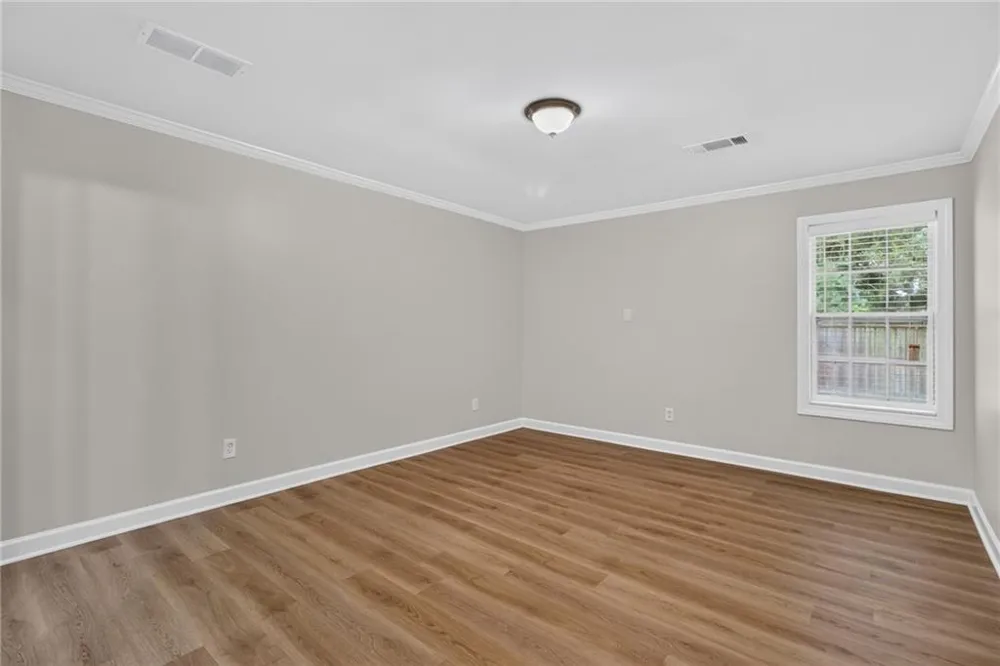 2141 Valley Oaks Drive SE Smyrna, GA 30080
