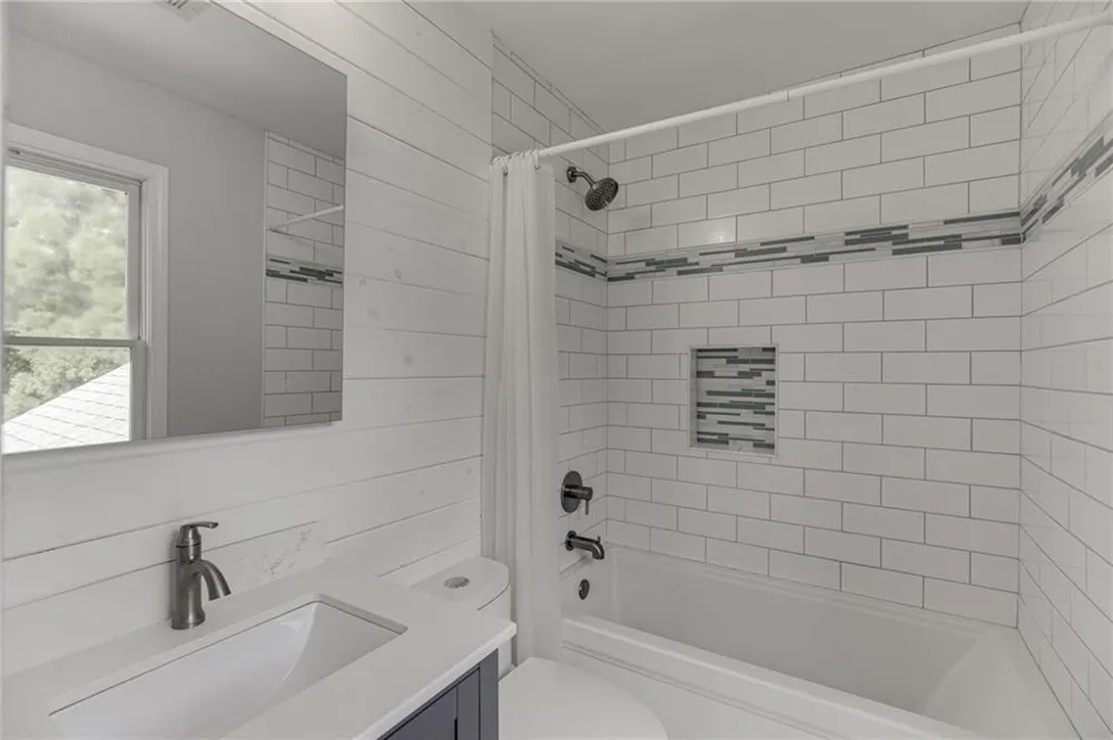 85 Tollwood Place Grayson, GA 30017
